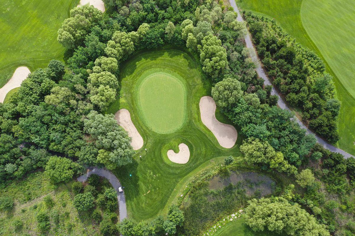 地产分析师, 夫球场是否, 平米