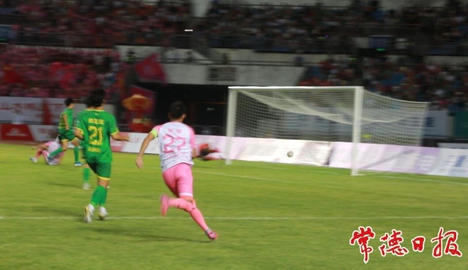 AGWdX, gif, class AGWdX, gif, class